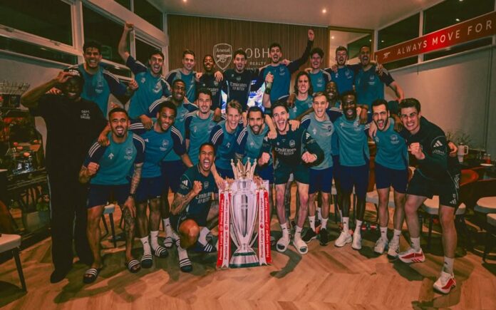 Arsenal Kunci Gelar Juara Premier League 2025/26